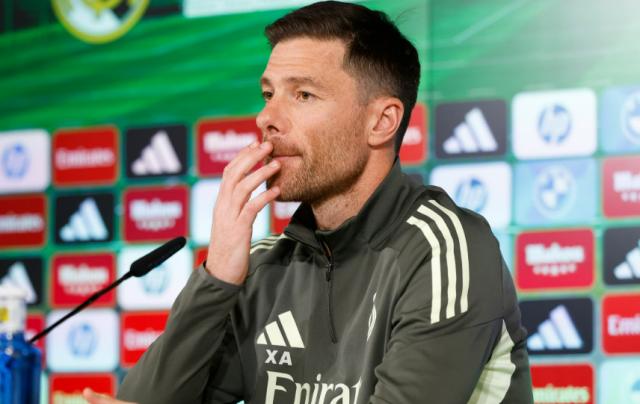 kaiyun-西媒：皇马开会商讨阿隆索去留，已在考察新帅候选