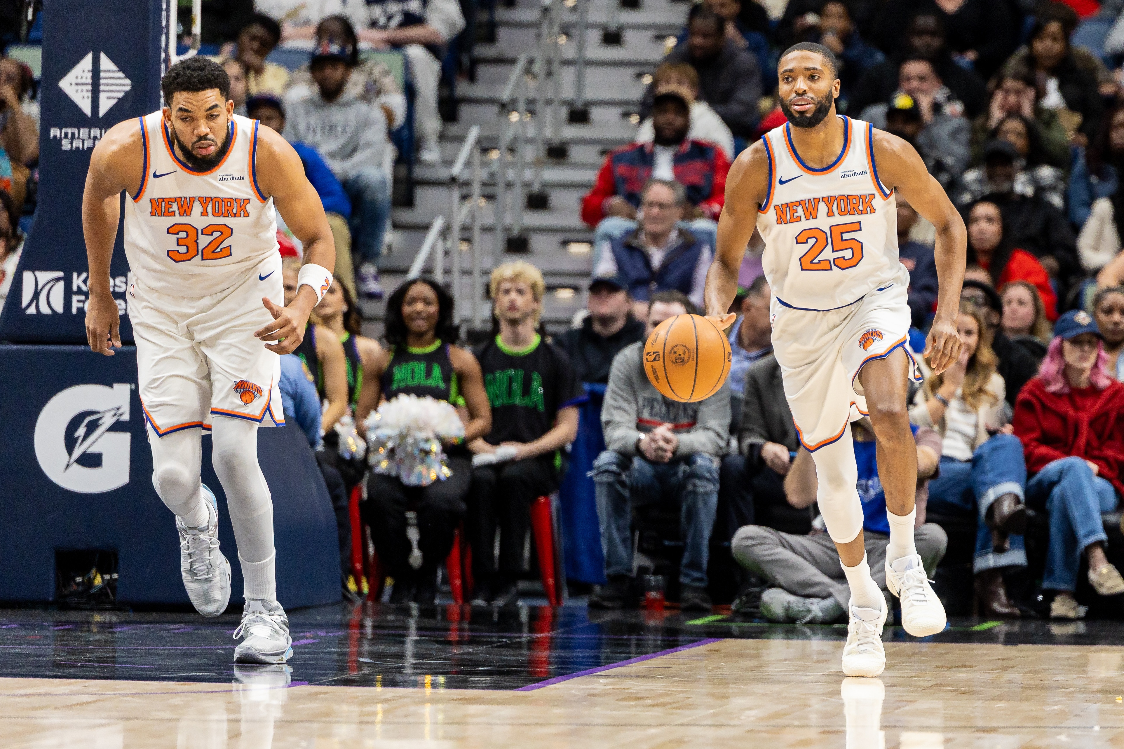 开云体育-NBA彩经：勇士客胜快船 太阳力拼火箭 开拓者击退爵士