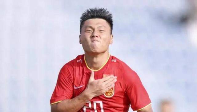 无锋泰山险遭升班马击退 郝伟敢大胆启用新人吗？