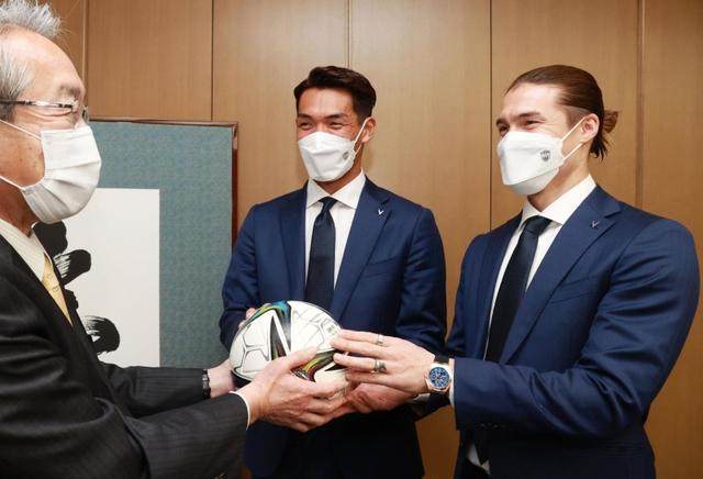 1646302190972092621.jpg FLEZeJYUYAAL1y_.jpg