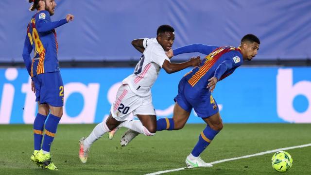 开云平台-齐达内战术击败巴萨352，科曼变招距扳平只差毫厘